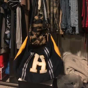 [25% OFF] Tommy Hilfiger Embroidered Duffle